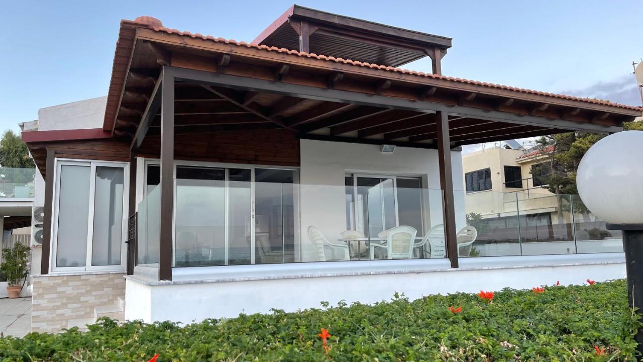 Beachfront Villa - Dasaki Larnaca Exteriör bild